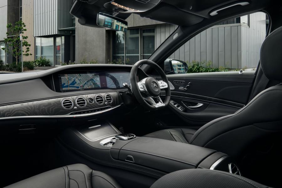 Интерьер Mercedes-AMG S63 4Matic+ Lang (V222) 2017 года  (AU) (фото 8 из 40)